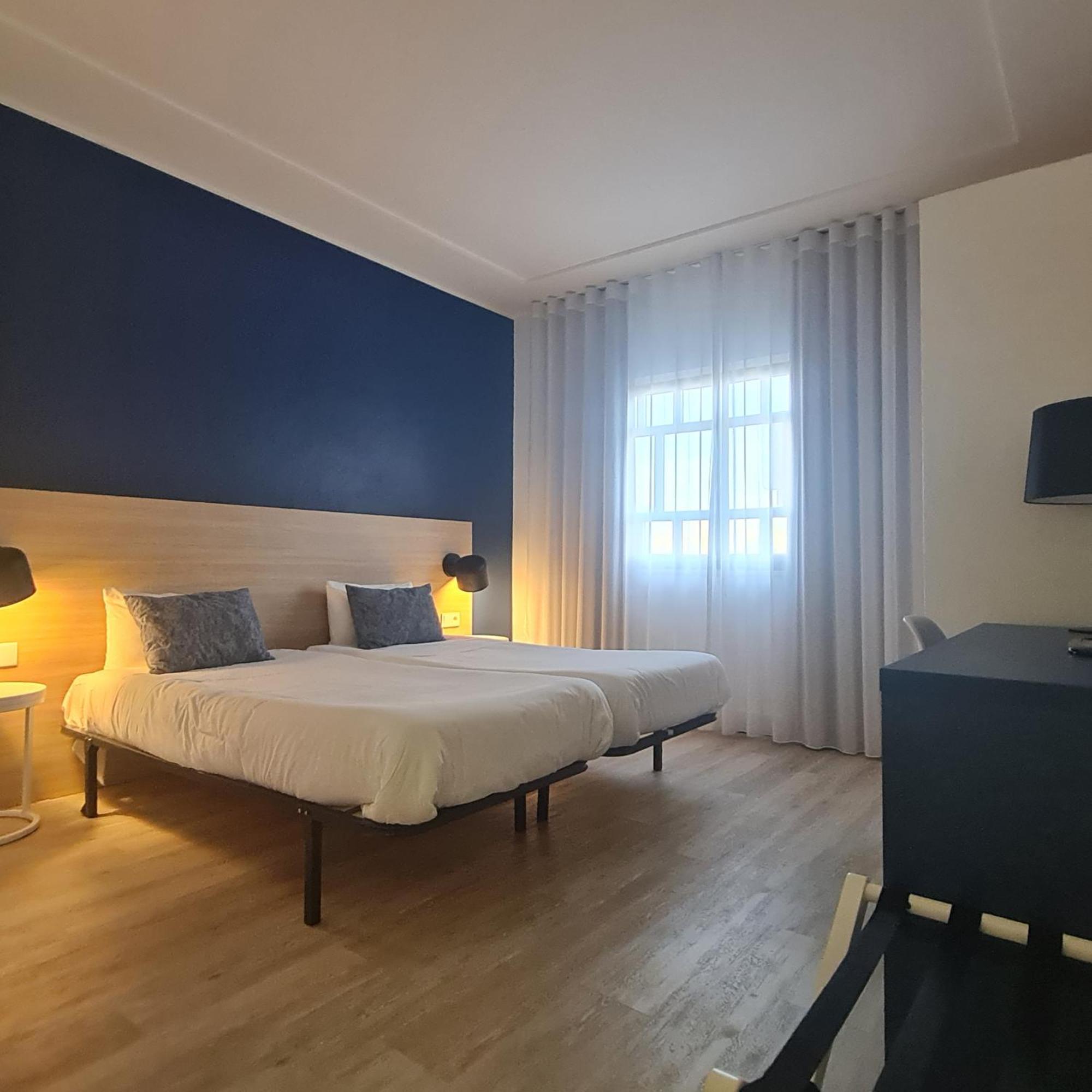 Pernes Flag Hotel Santarem מראה חיצוני תמונה