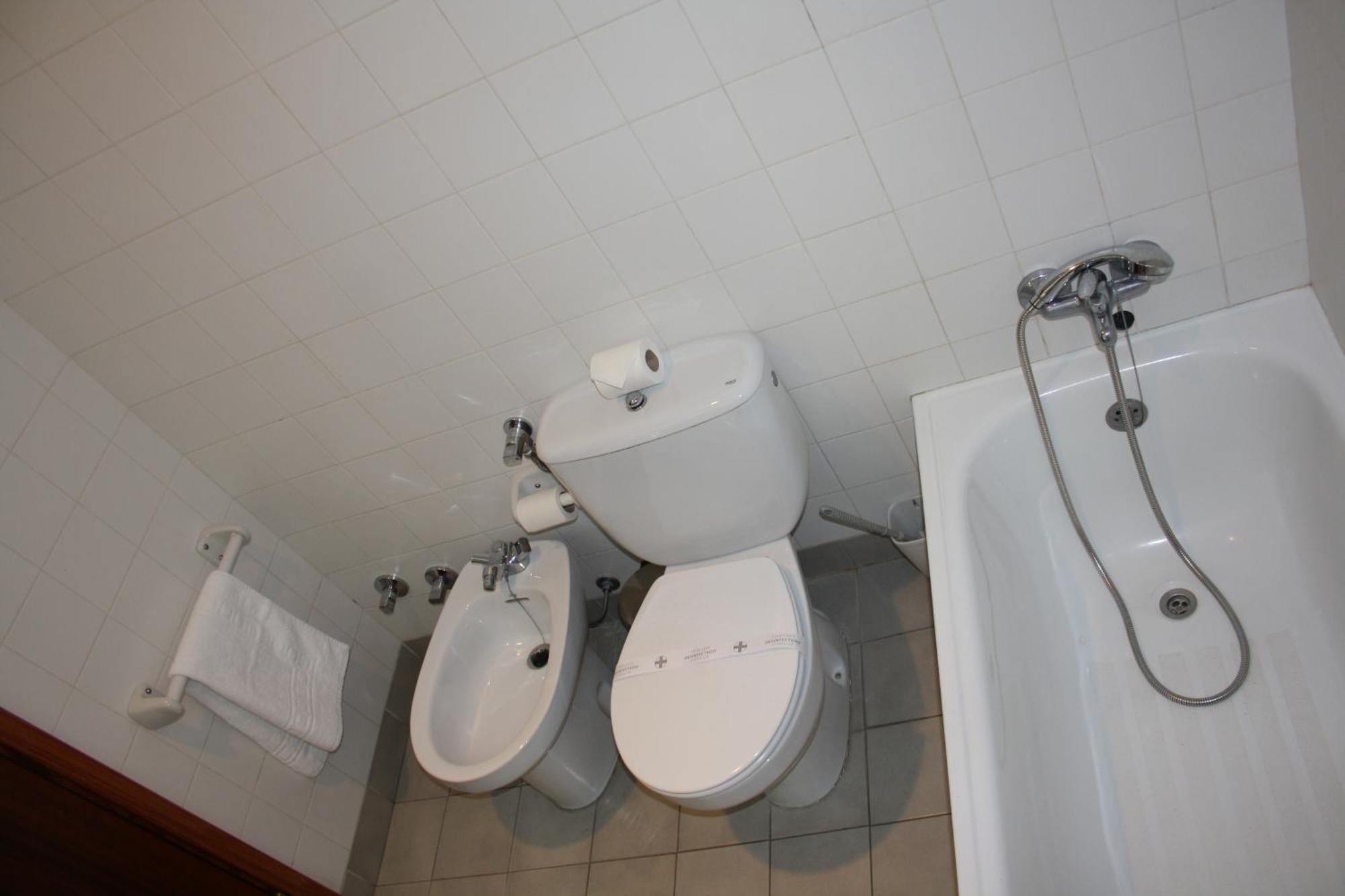 Pernes Flag Hotel Santarem מראה חיצוני תמונה